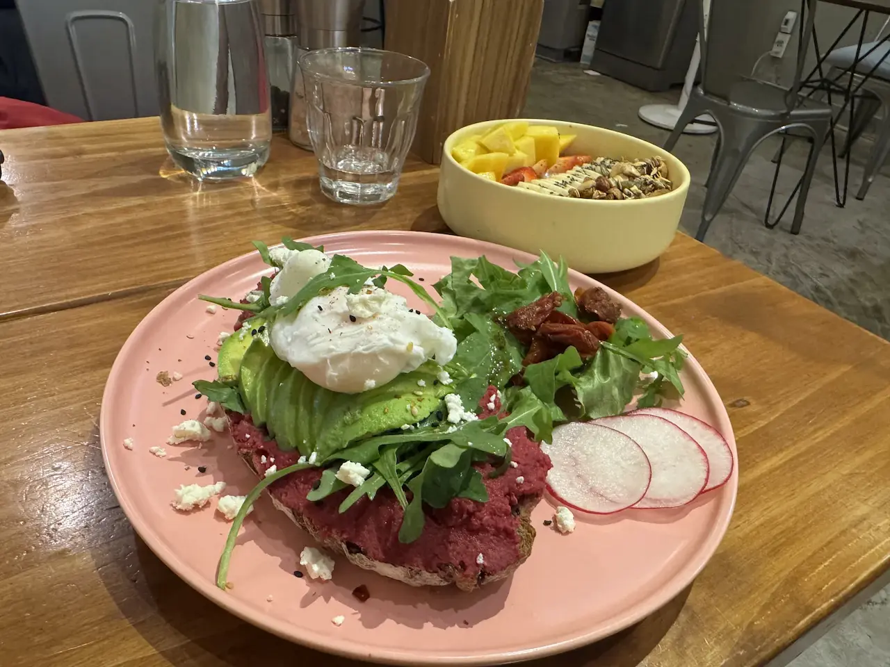 An avocado salad at a café in Da Nang, February 26, 2025