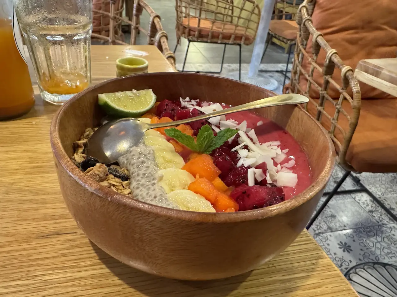 A smoothie bowl at a café in Da Nang, February 27, 2025