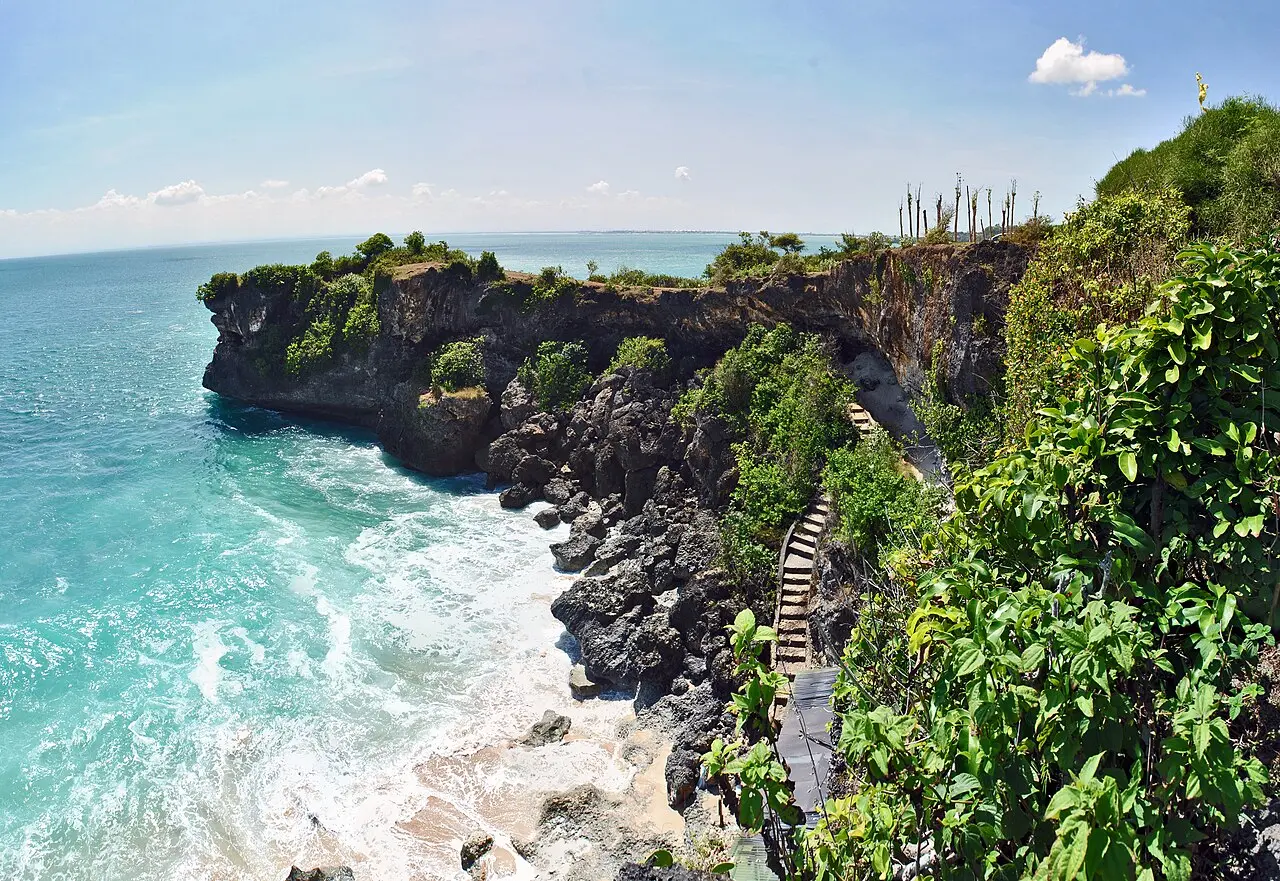 Balangan Beach, Indonesia, #1 in the surf spot finder