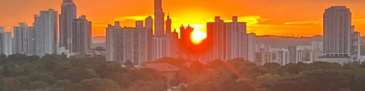 My photo of Panama City at sunset, cut to LinkedIn's profile cover (1,584 × 396)