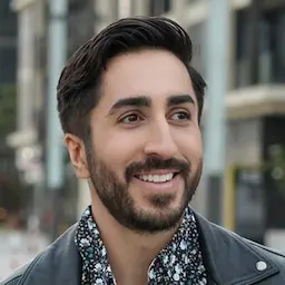 Navid Moazzez