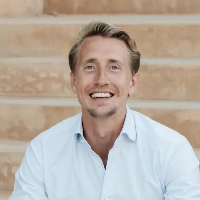 Alex Ikonn