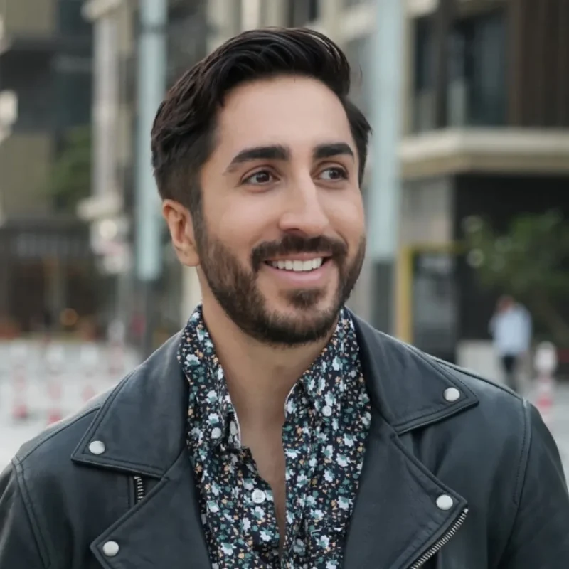 Navid Moazzez