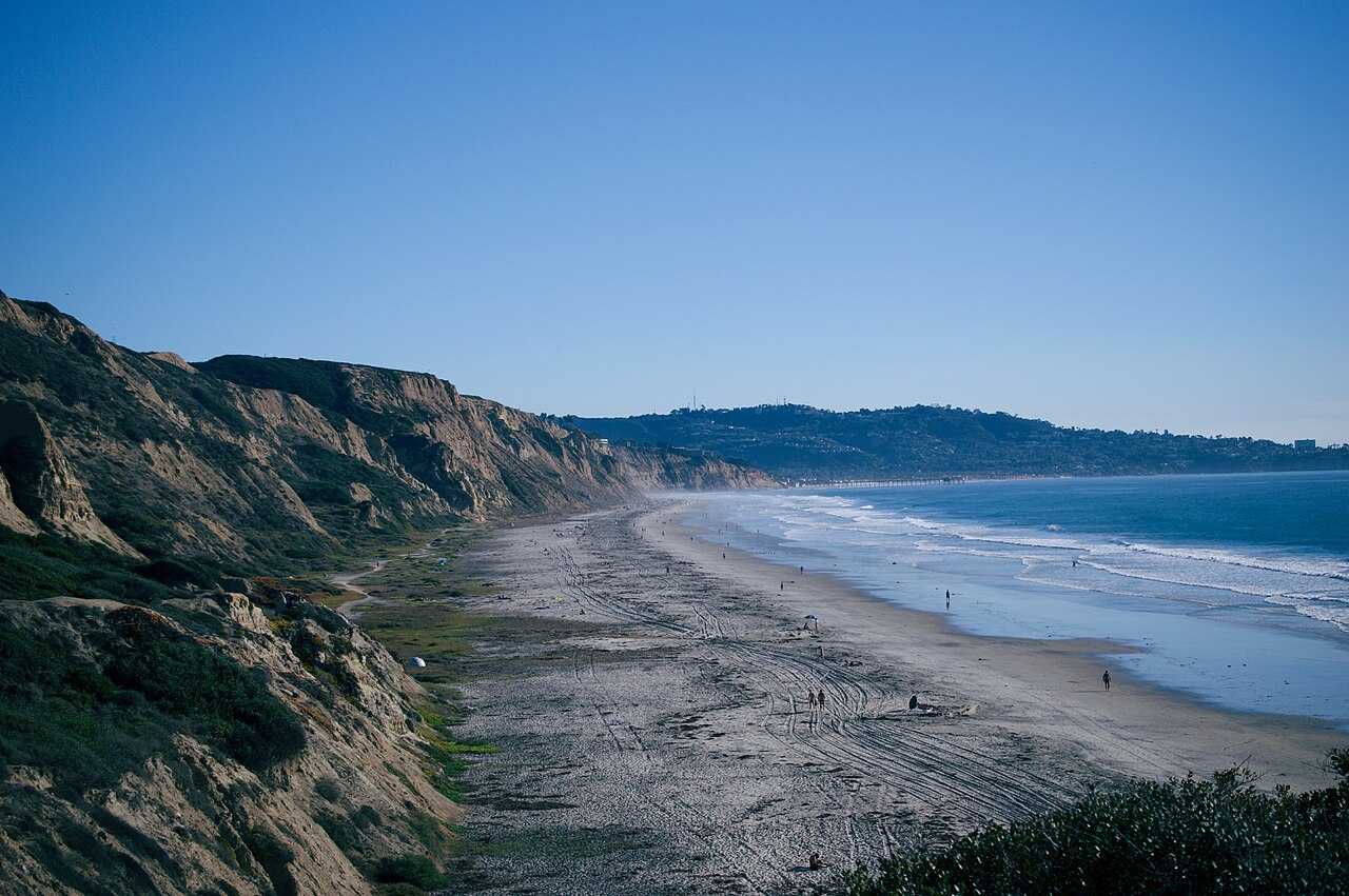 Black's Beach, United States, #2 among beaches in the beach index