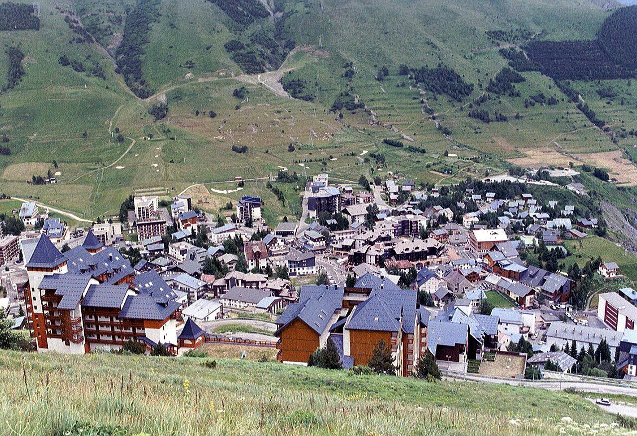 Les Deux Alpes, France, a ski resort for beginners