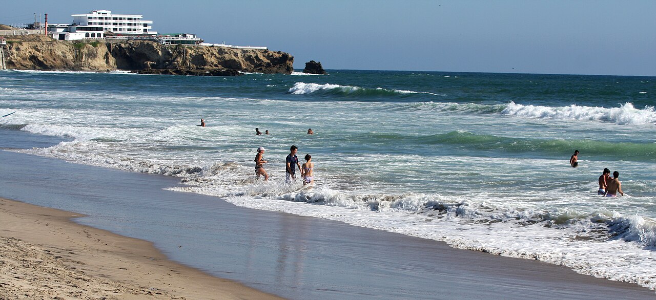 Punta Carnero, Ecuador, #10 in the surf spot finder