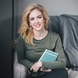 Caitlin Pyle